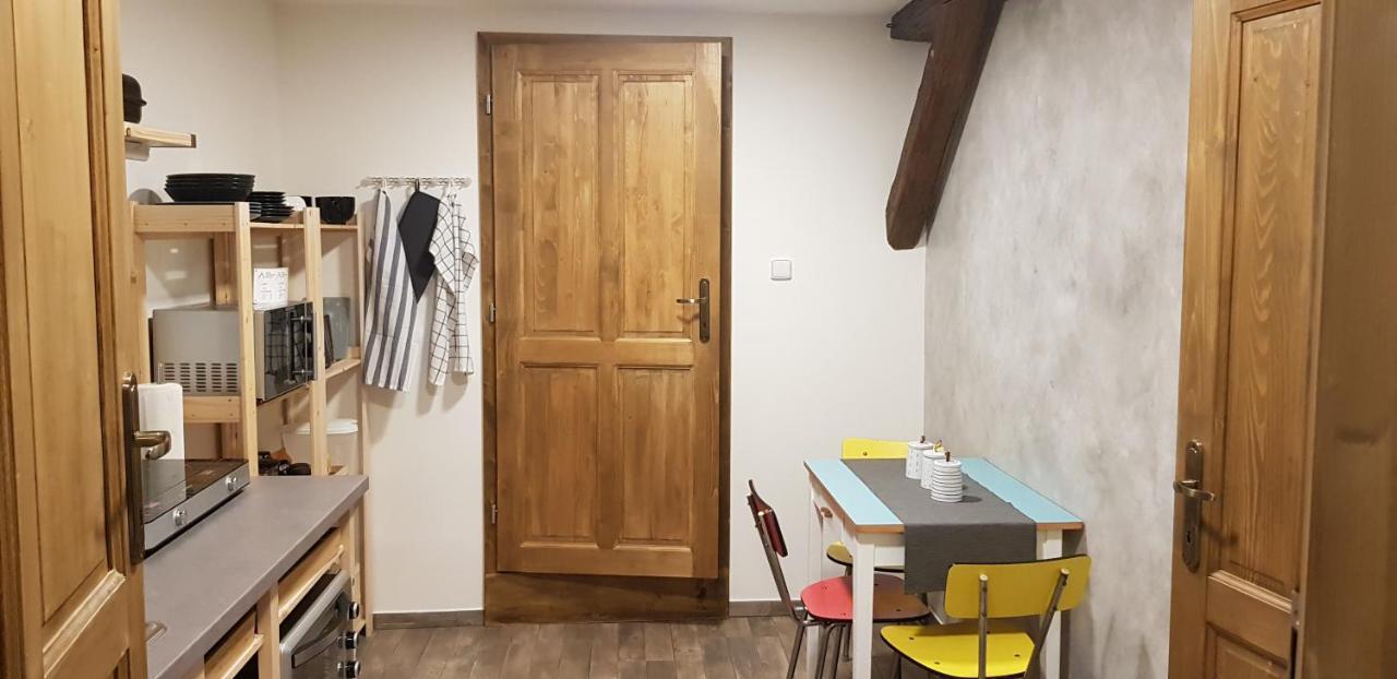 Stylove Podkrovni Apartmany Ostrava Eksteriør bilde